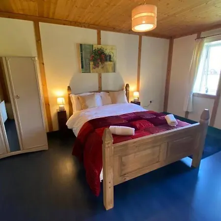 The Cosy * Swinford